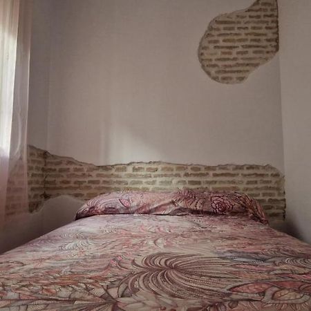 Piso Familiar Y Con Encanto Sevilla Kültér fotó